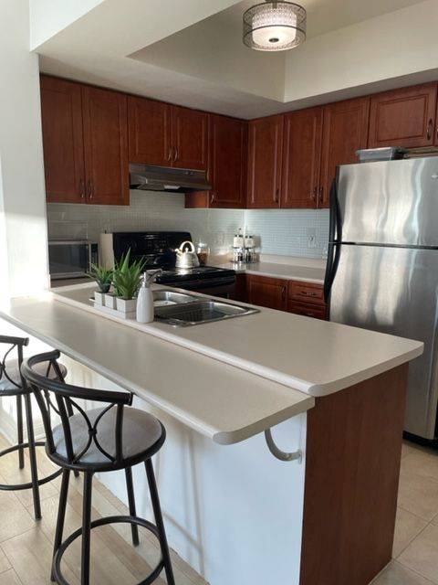 Toronto W05, ON M9M 0A3,3031 Finch AVE W #2025