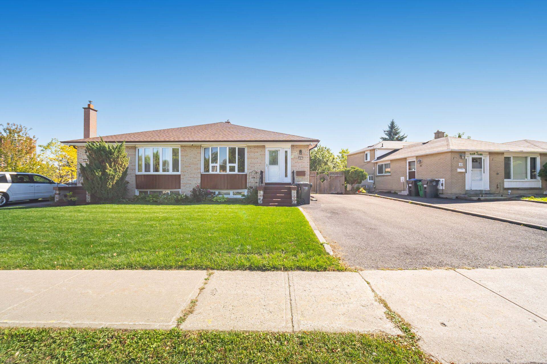 Brampton, ON L6T 1H1,61 Avondale BLVD