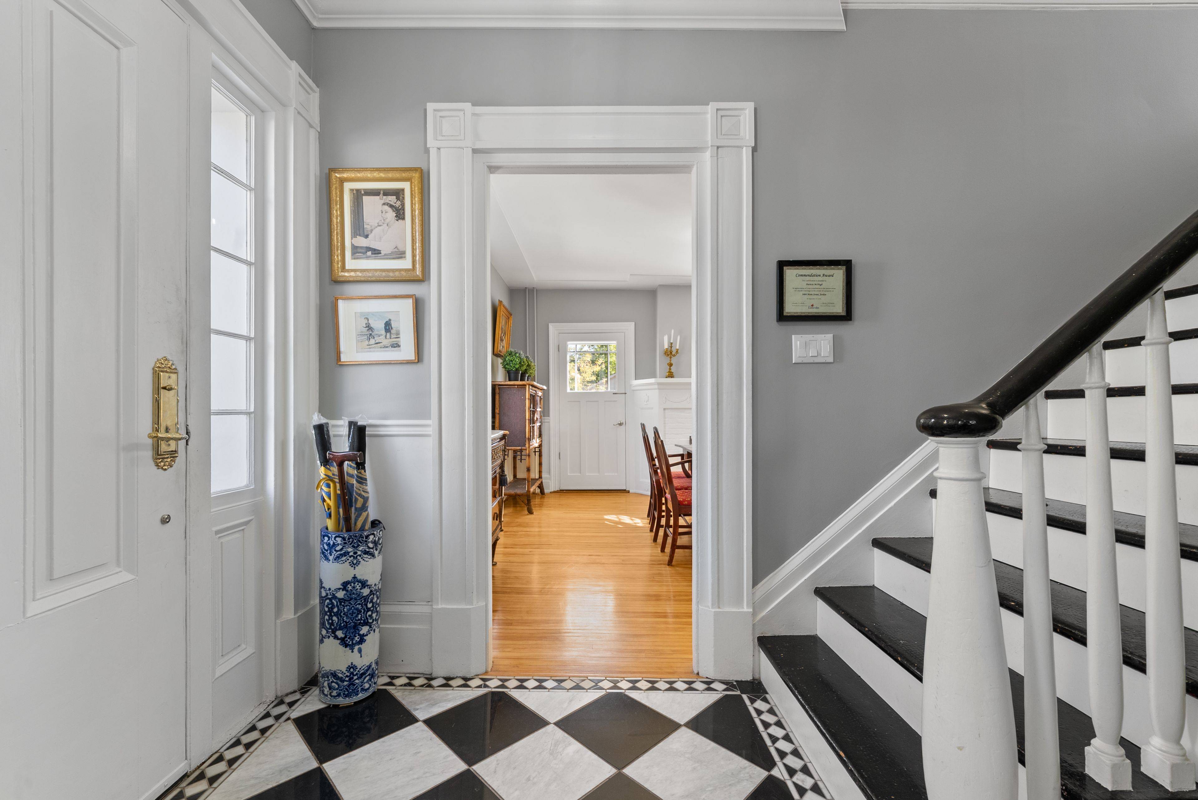 Lincoln, ON L0R 1S0,3804 Main ST