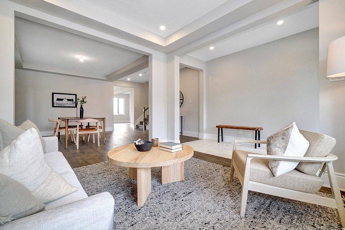 Stittsville - Munster - Richmond, ON K0A 2Z0,219 Parsnip Mews