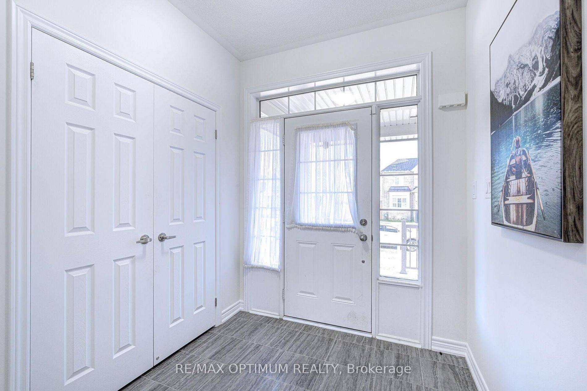 Guelph/eramosa, ON N0B 2K0,184 EDGAR BONNER AVE