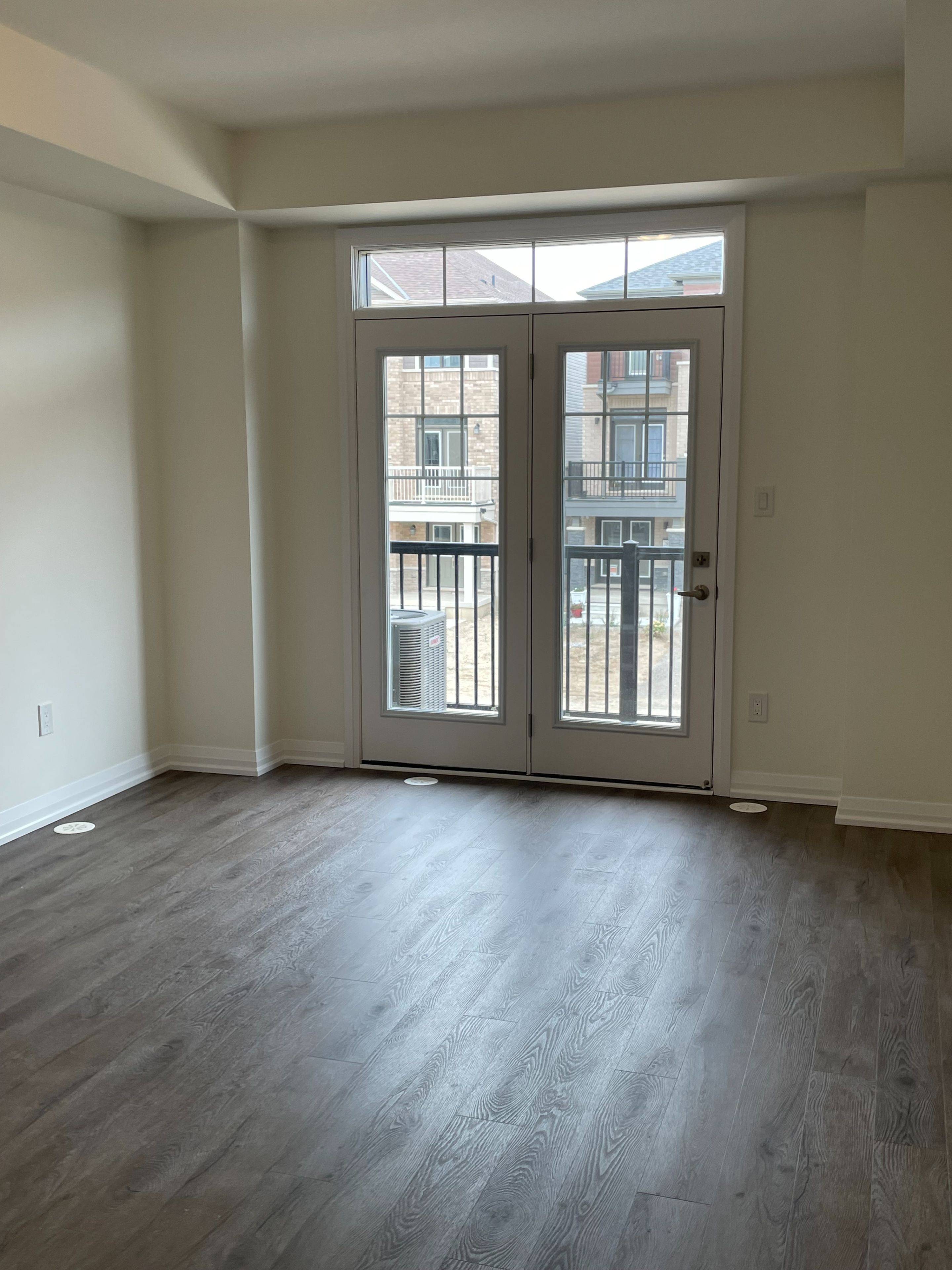 Haldimand, ON N3W 0J5,27 St Lawrence RD