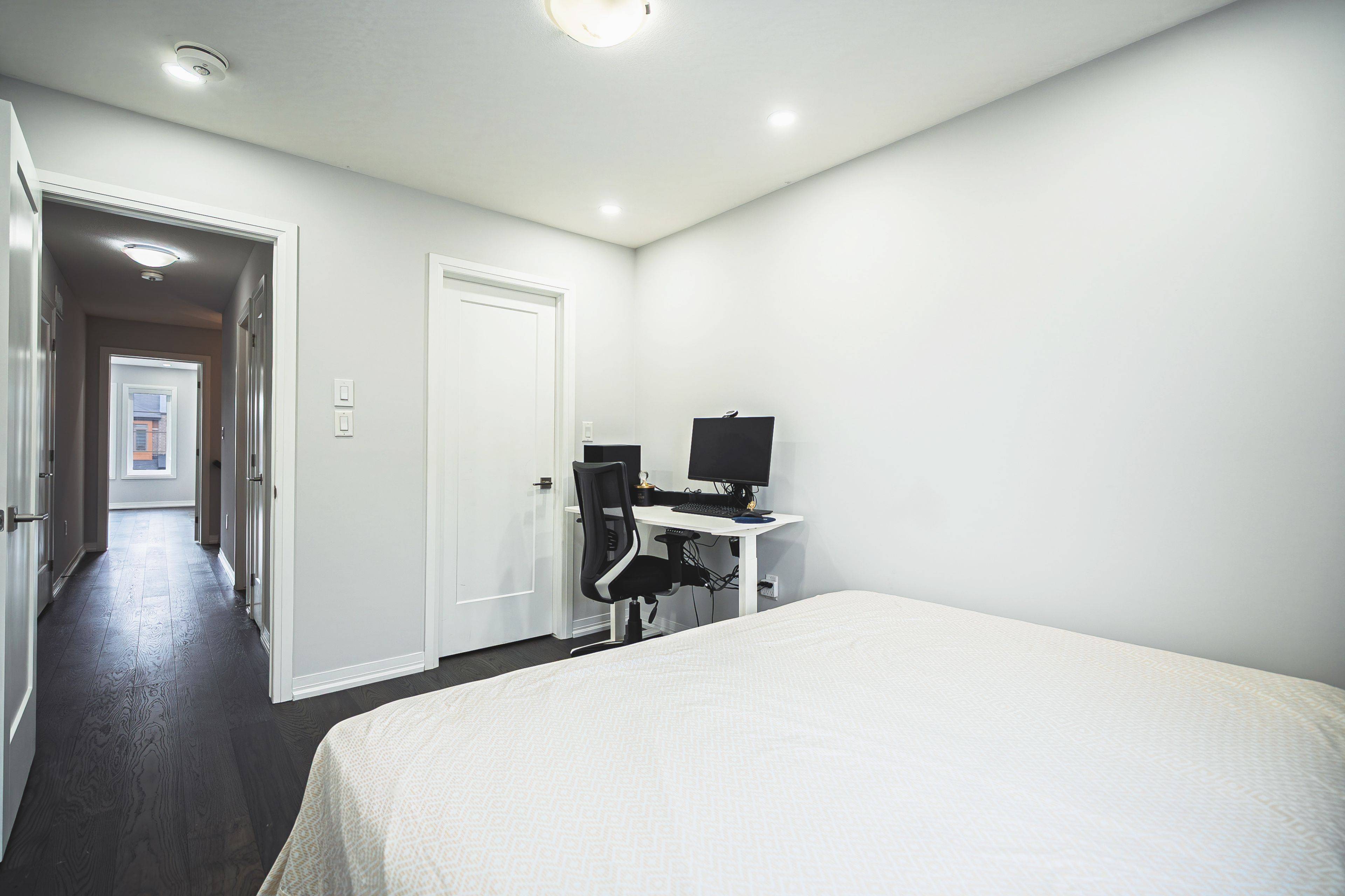 Hamilton, ON L8J 0L3,106 Columbus Gate