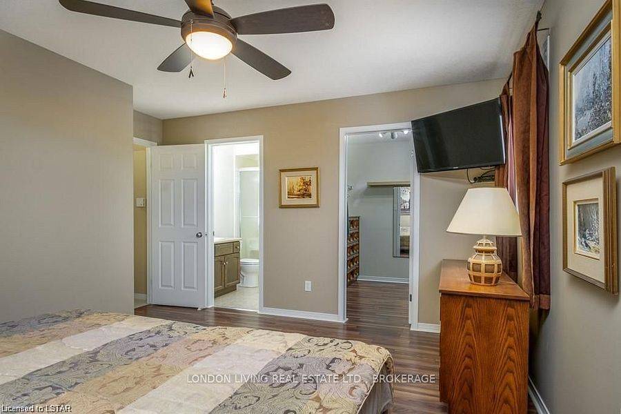 London North, ON N5X 4L9,627 THISTLEWOOD DR