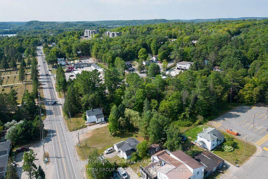 Huntsville, ON P1H 1C8,538 Muskoka ROAD 3 North N/A