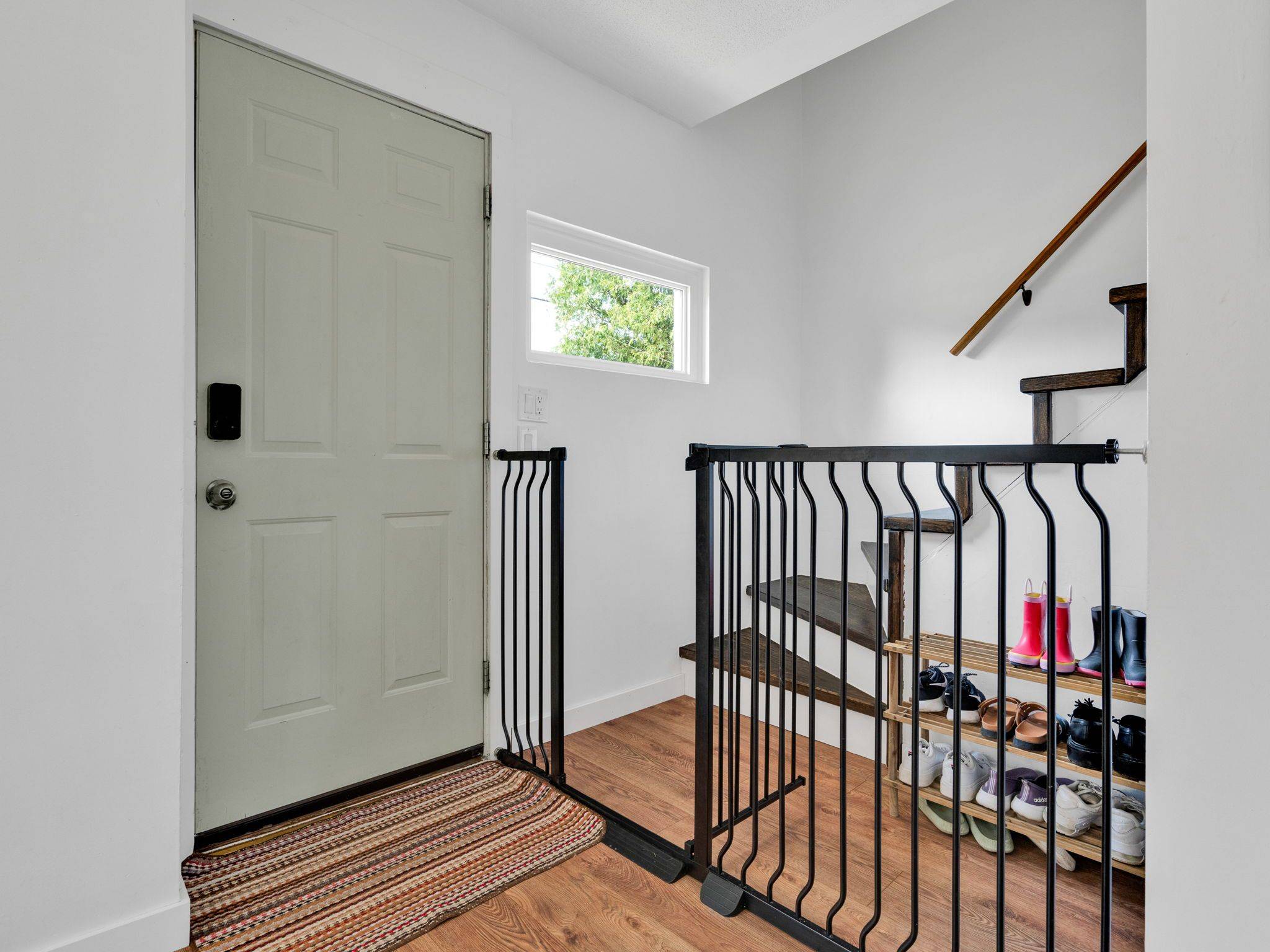 Brighton, ON K0K 1H0,109 Prince Edward ST