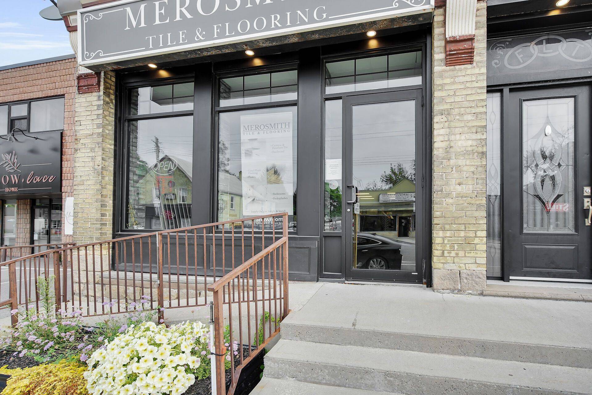 Strathroy-caradoc, ON N0L 1W0,22470-22474 Adelaide RD #Main Floor