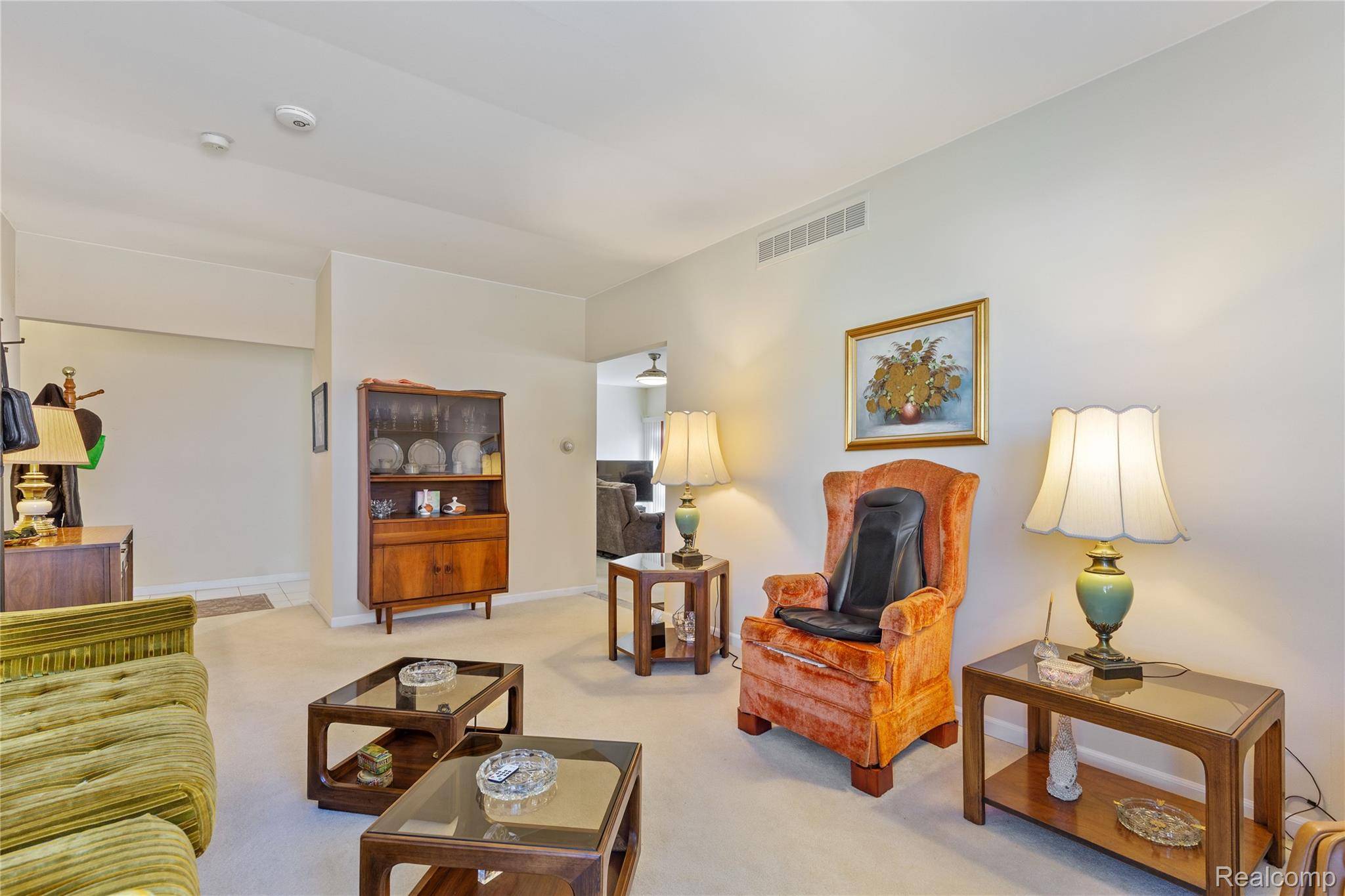 Southfield, MI 48076,29281 Stellamar DR