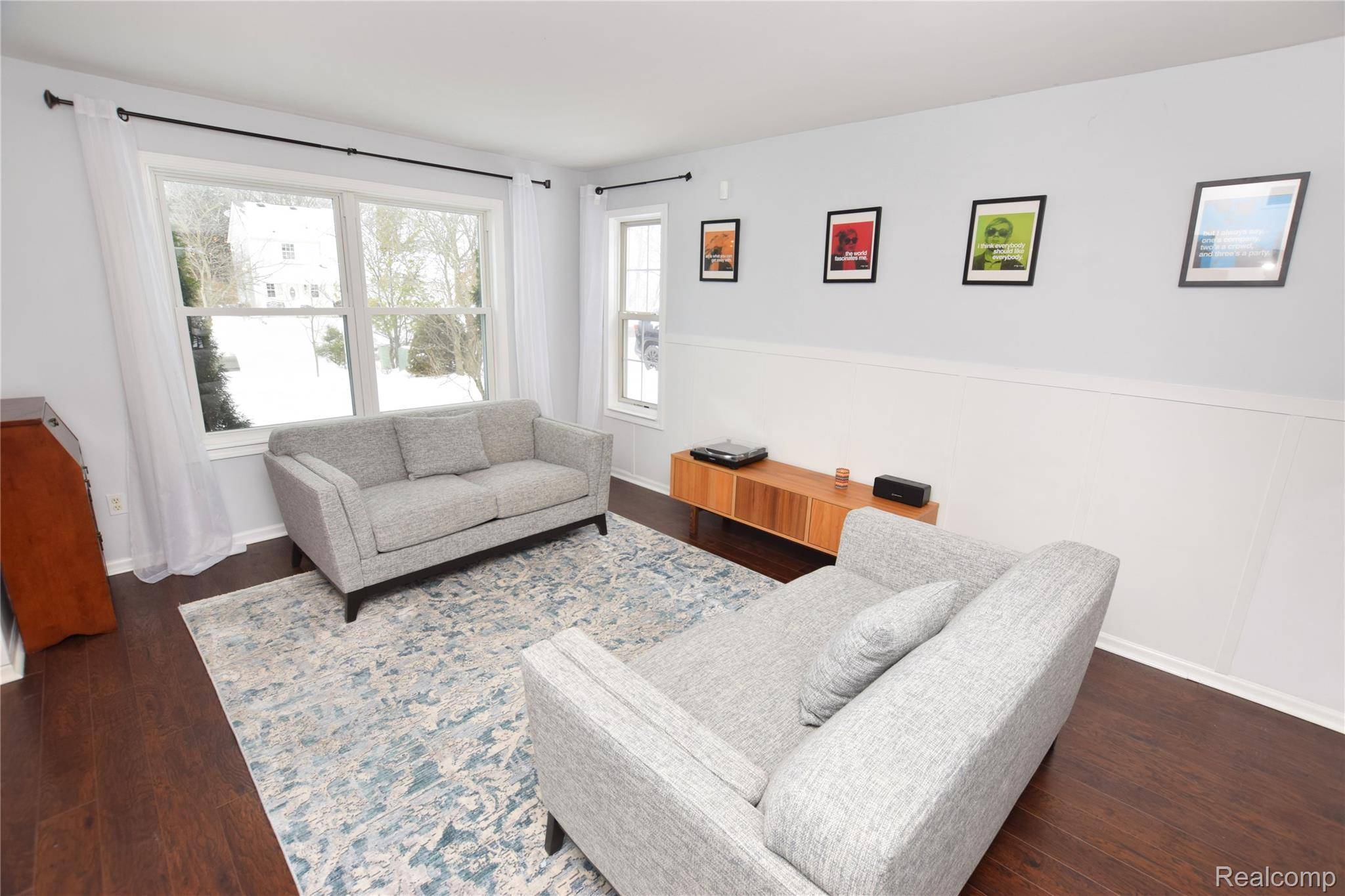 Fenton, MI 48430,910 3rd ST