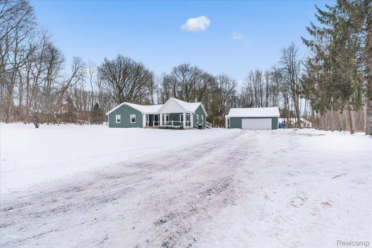 Brighton, MI 48116,4666 Brighton RD