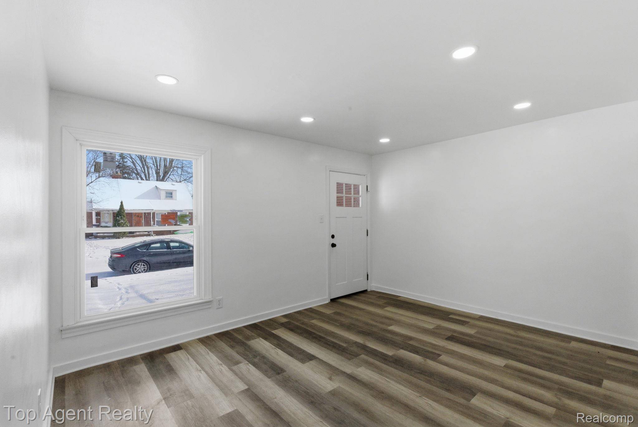 Eastpointe, MI 48021,23089 Brittany AVE