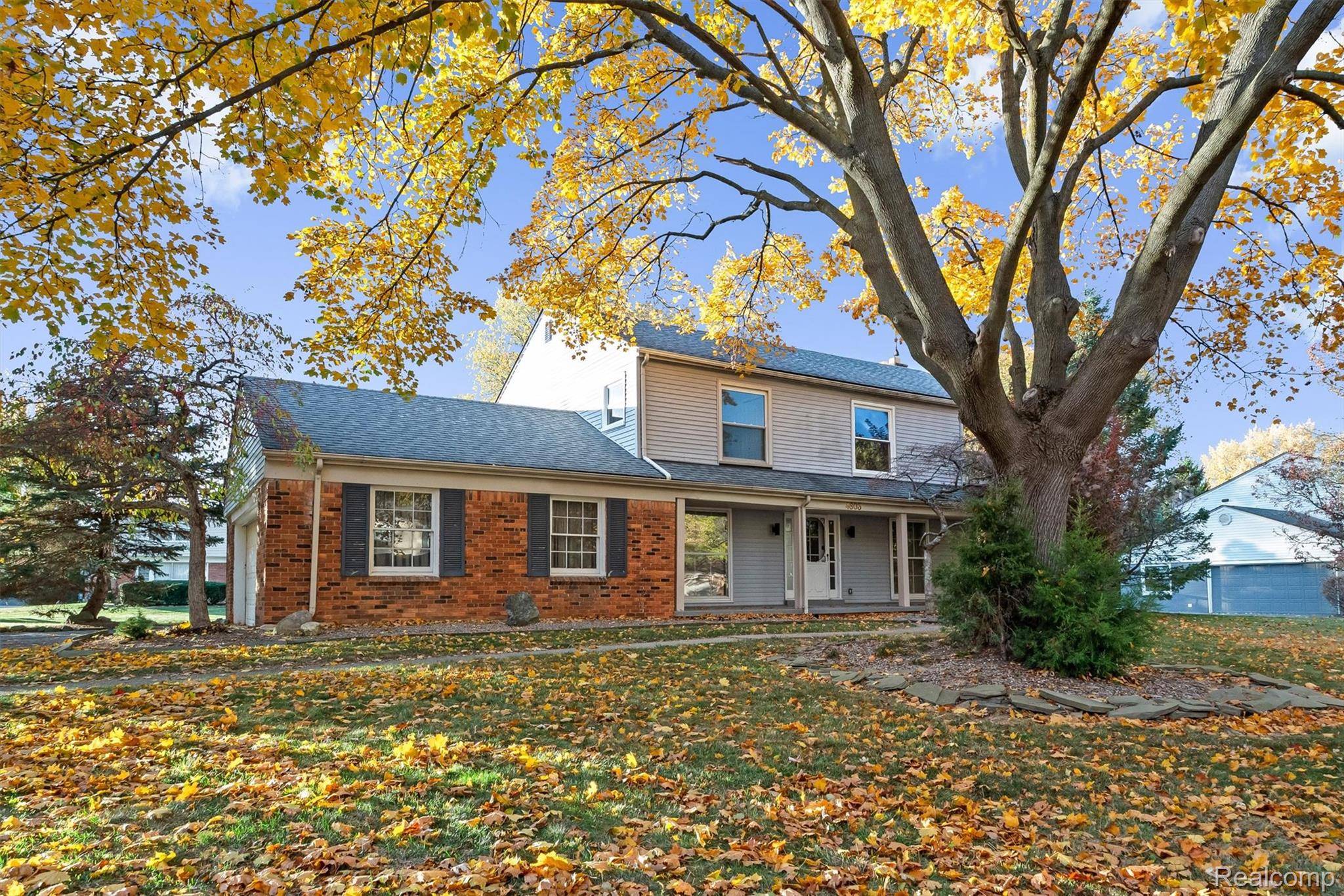 Bloomfield Hills, MI 48301,4603 Hedgewood DR