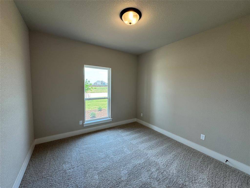 Godley, TX 76044,148 Chapowits