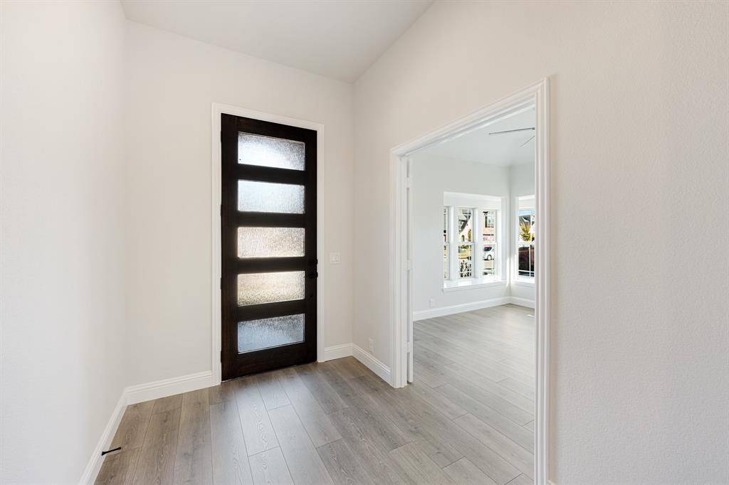 Glenn Heights, TX 75154,324 Chestnut Lane