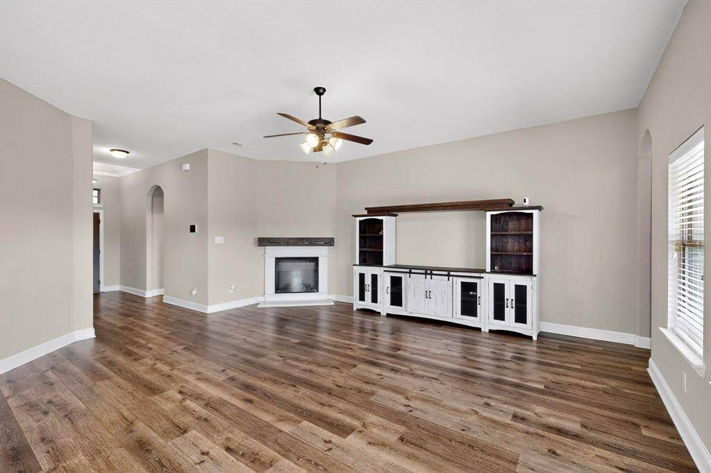 Crandall, TX 75114,135 Hillcrest Way