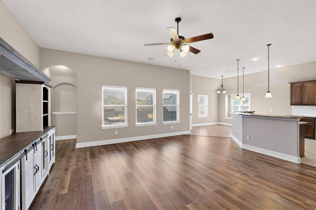 Crandall, TX 75114,135 Hillcrest Way