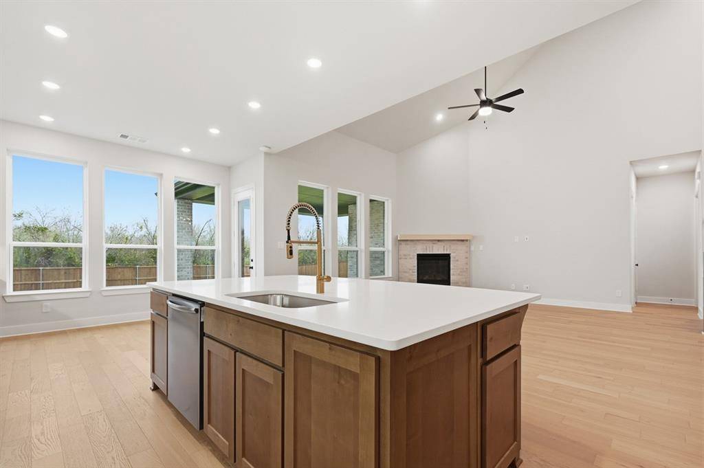 Mclendon Chisholm, TX 75032,1719 Grenache Drive