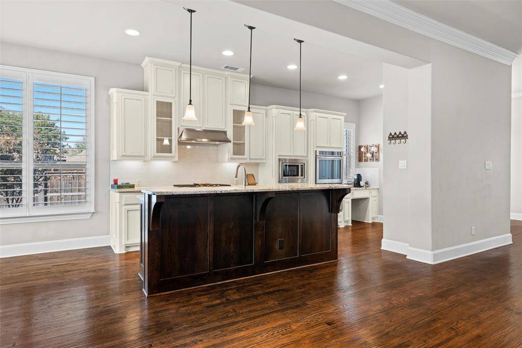 The Colony, TX 75056,3204 Stonefield