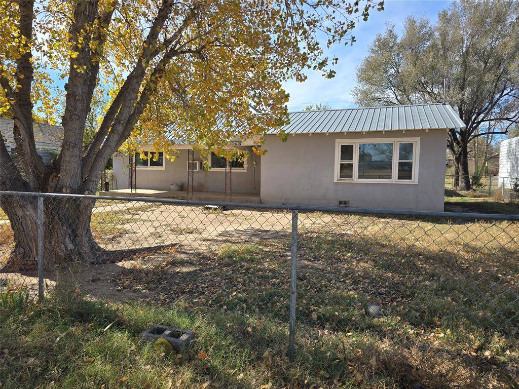 Mclean, TX 79057,513 N Commerce Street