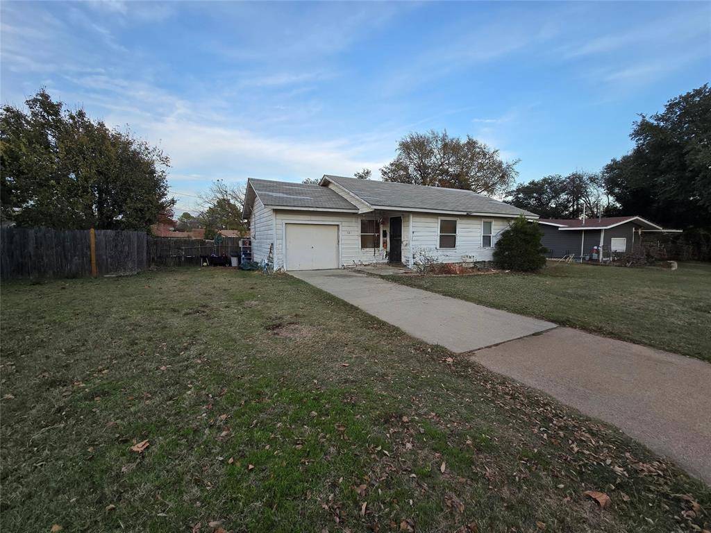 Crowley, TX 76036,321 E Mustang Street