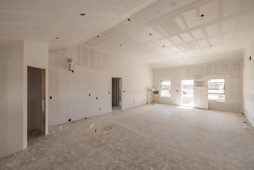 Clyde, TX 79510,908 Benelli