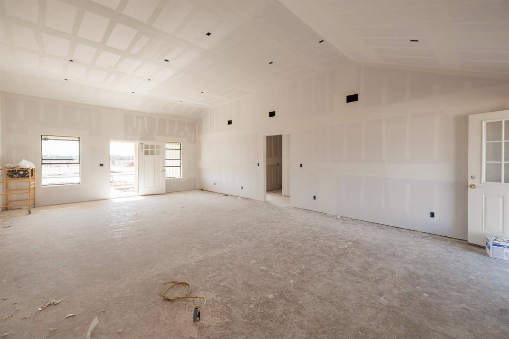 Clyde, TX 79510,908 Benelli