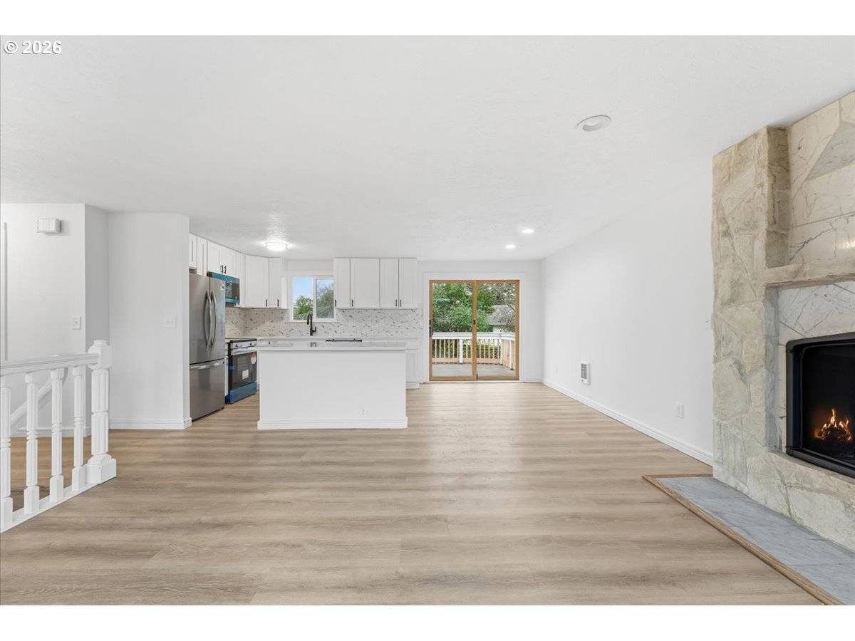 Vancouver, WA 98682,10507 NE 43RD ST