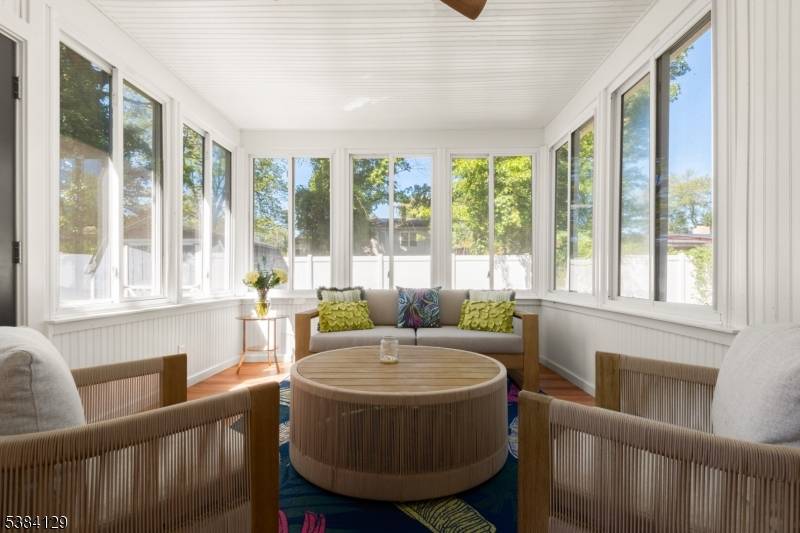 Lawrence Twp., NJ 08648,6 Hillsdale Rd