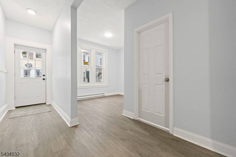 Phillipsburg Town, NJ 08865,23 Reese Ct