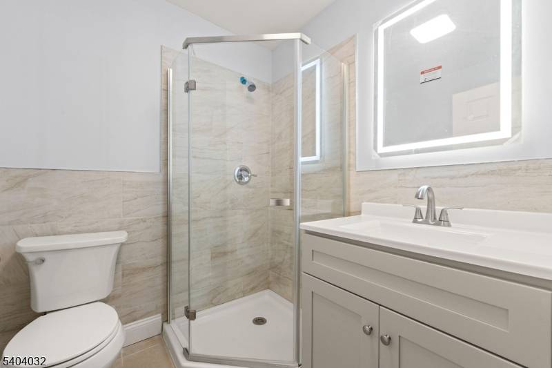 Phillipsburg Town, NJ 08865,23 Reese Ct