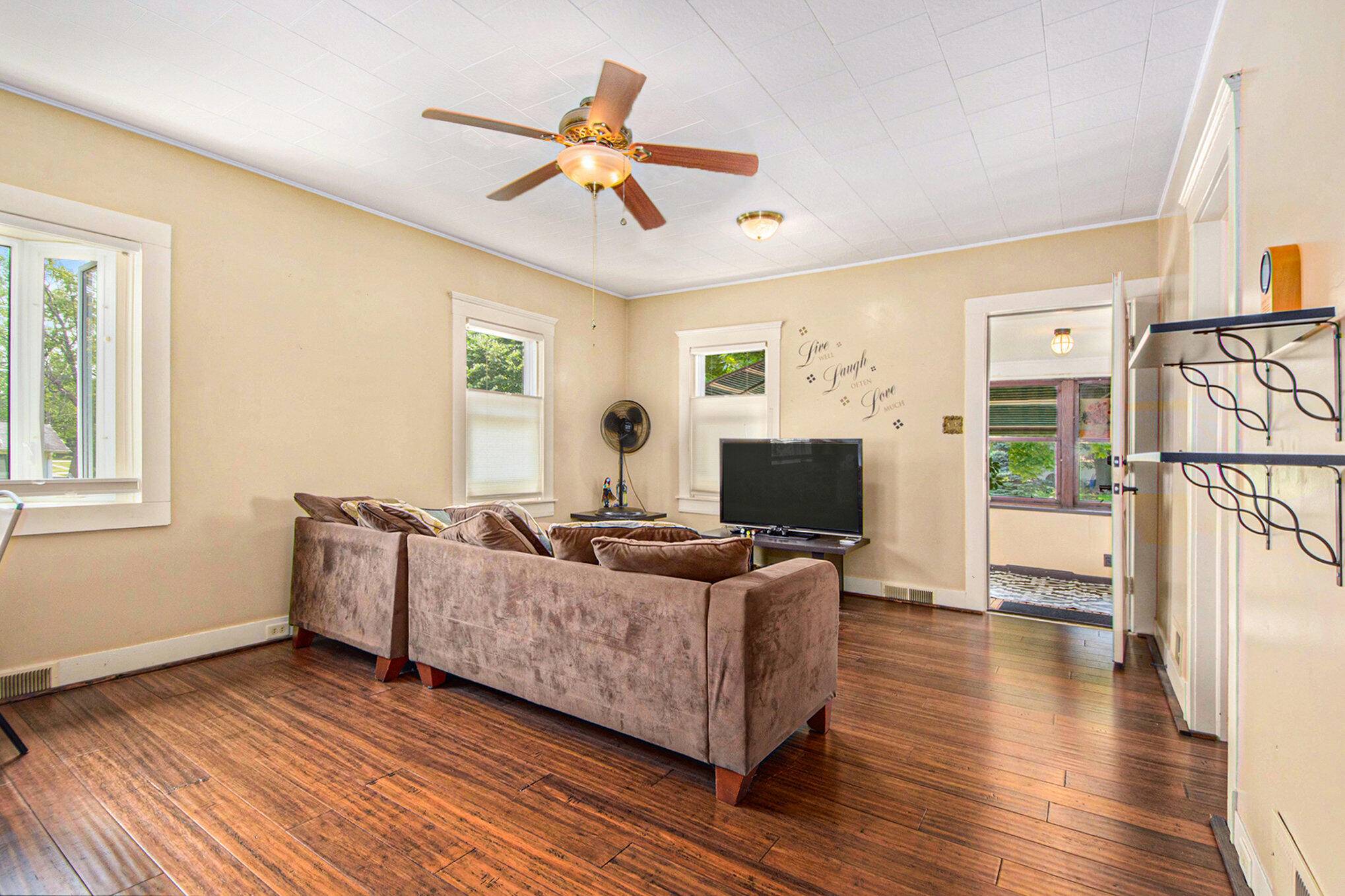 Jackson, MI 49202,339 N Dwight ST