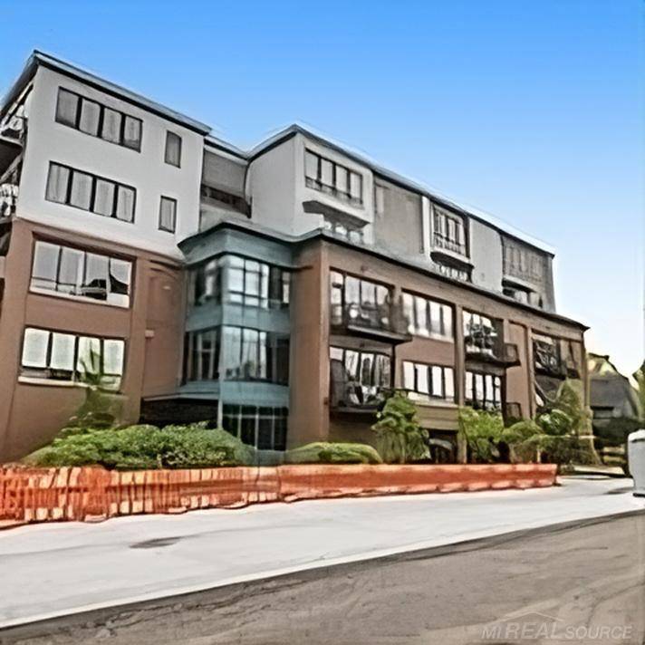 Ann Arbor, MI 48103,410 N 1st ST