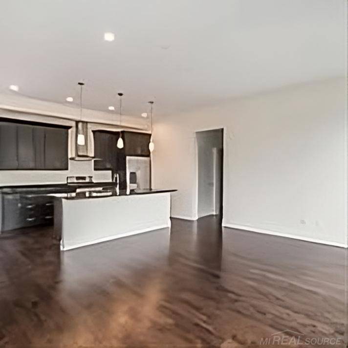 Ann Arbor, MI 48103,410 N 1st ST