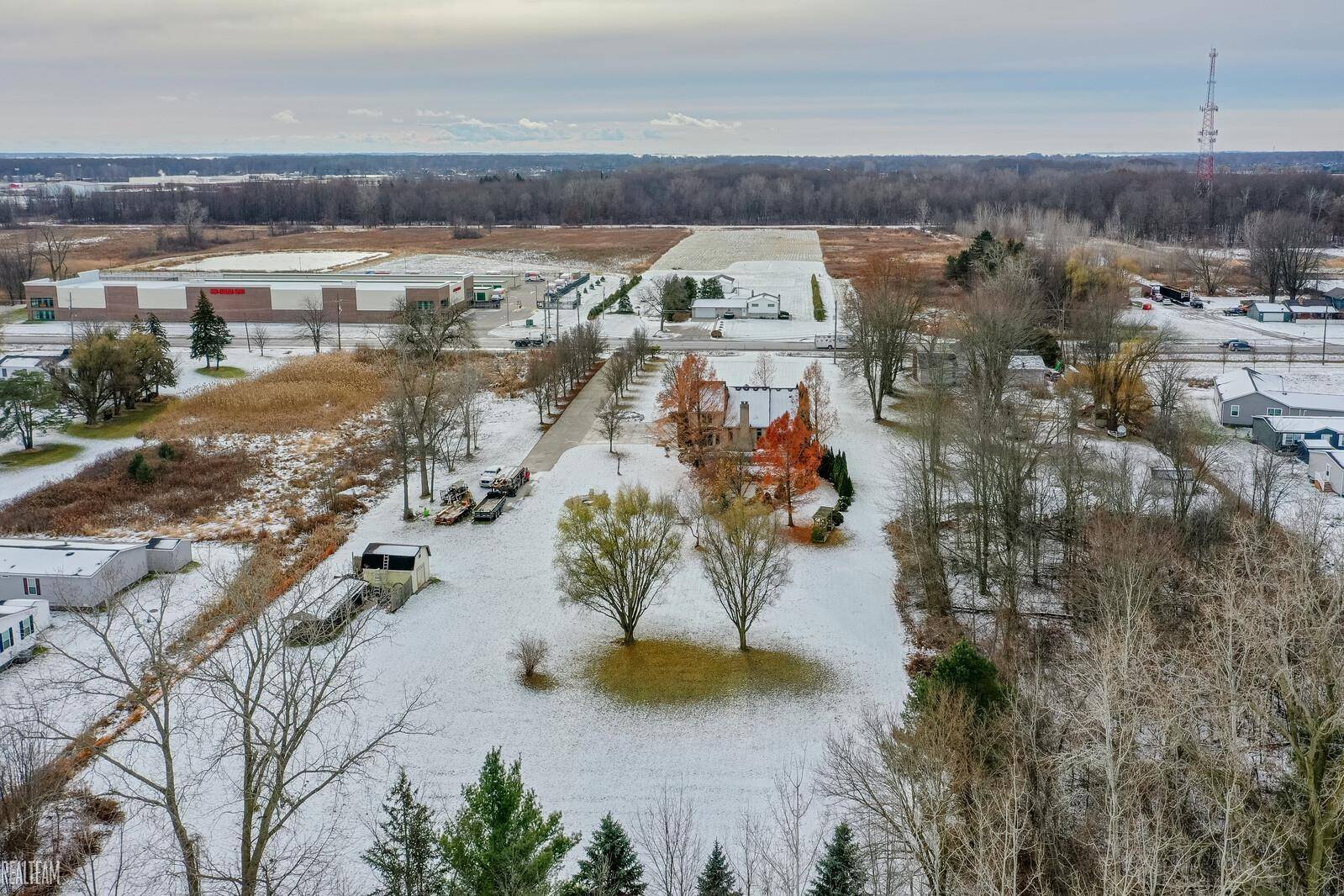 Lenox, MI 48048,37433 26 Mile RD