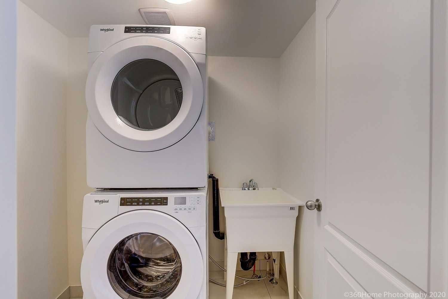 Oshawa, ON L1H 7K4,2696 Deputy Minister PATH