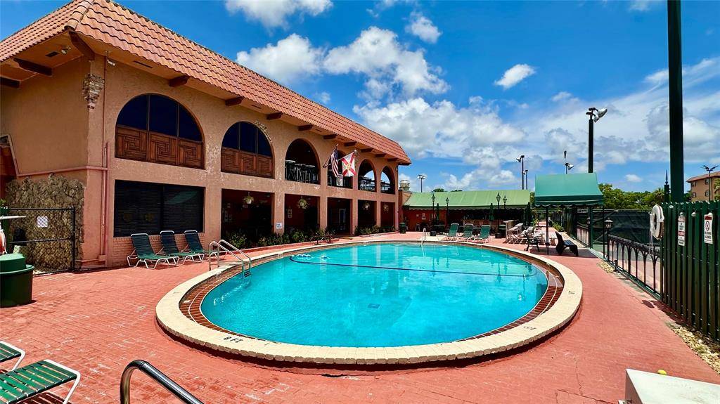 Fort Lauderdale, FL 33311,670 Tennis Club Dr #308