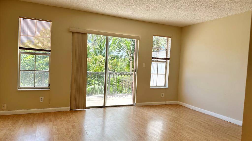 Fort Lauderdale, FL 33311,670 Tennis Club Dr #308