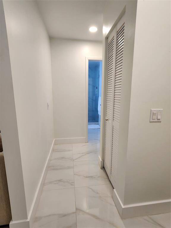 Weston, FL 33326,1303 Seagrape Cir