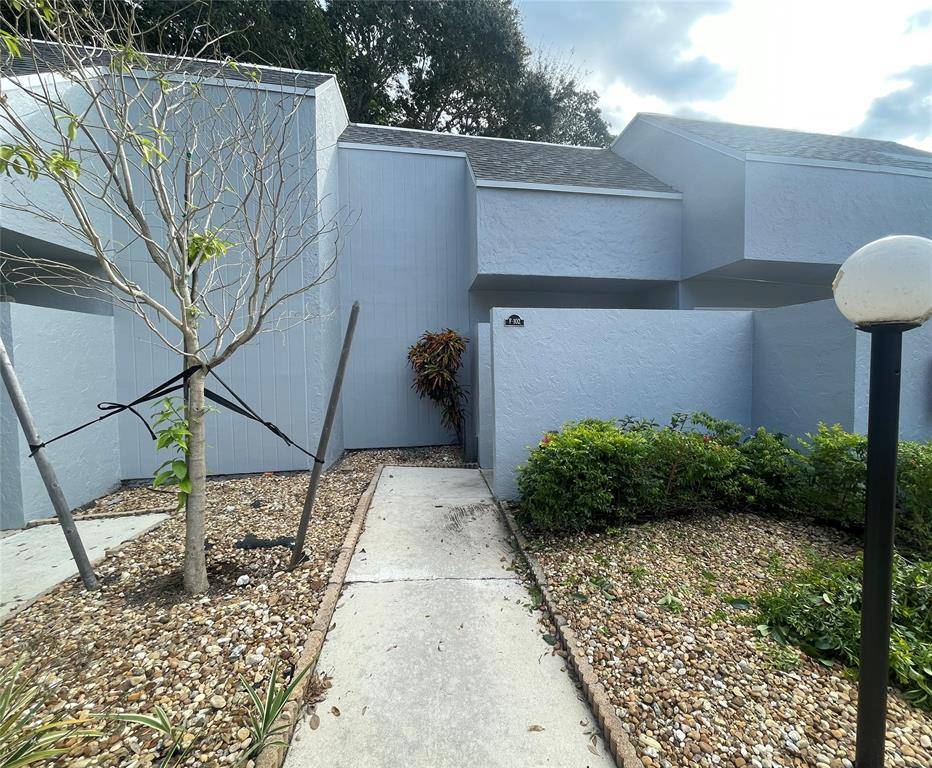 Deerfield Beach, FL 33442,57 Deer Creek Rd #F-102