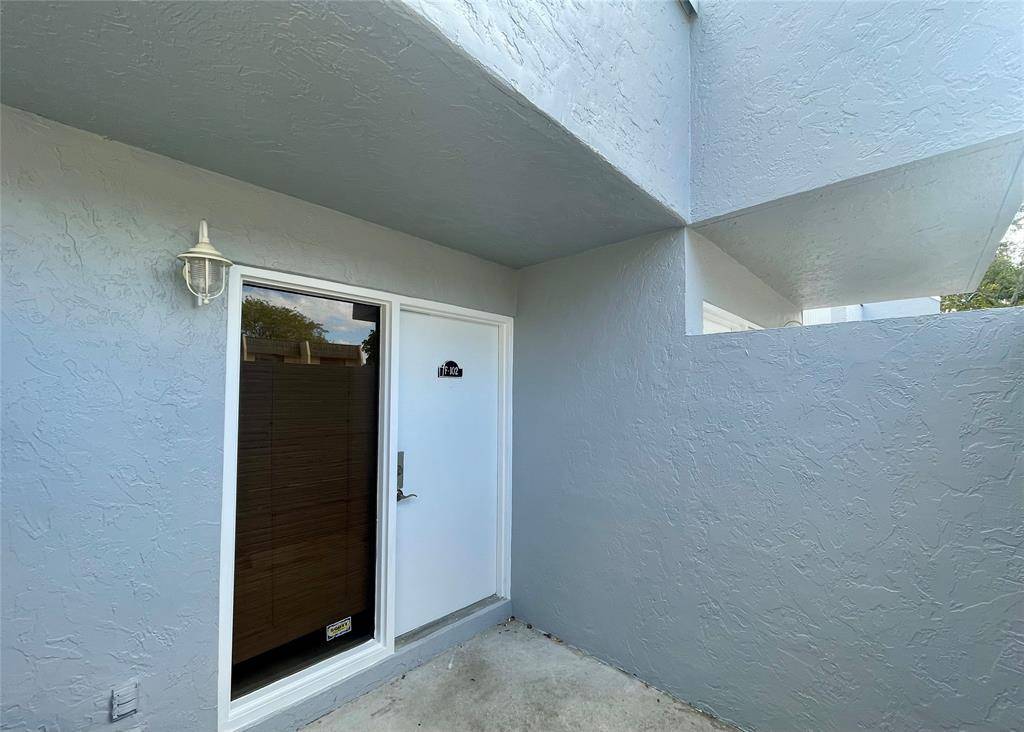 Deerfield Beach, FL 33442,57 Deer Creek Rd #F-102