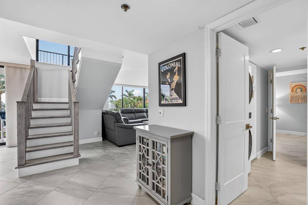 Highland Beach, FL 33487,2575 S Ocean Blvd #109S