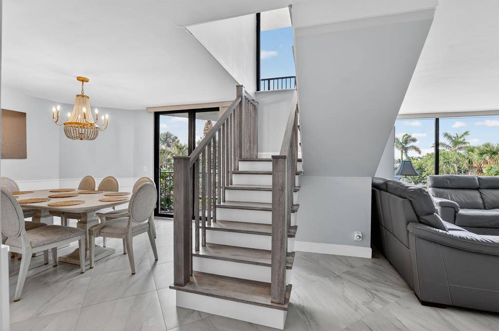 Highland Beach, FL 33487,2575 S Ocean Blvd #109S