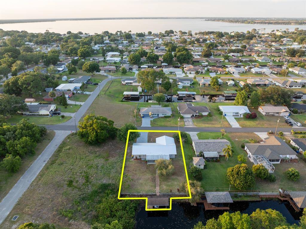 Lake Placid, FL 33852,219 Cumquat Rd NE