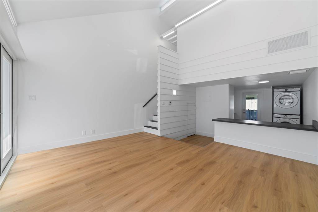 Fort Lauderdale, FL 33308,1951 NE 51st Street #1