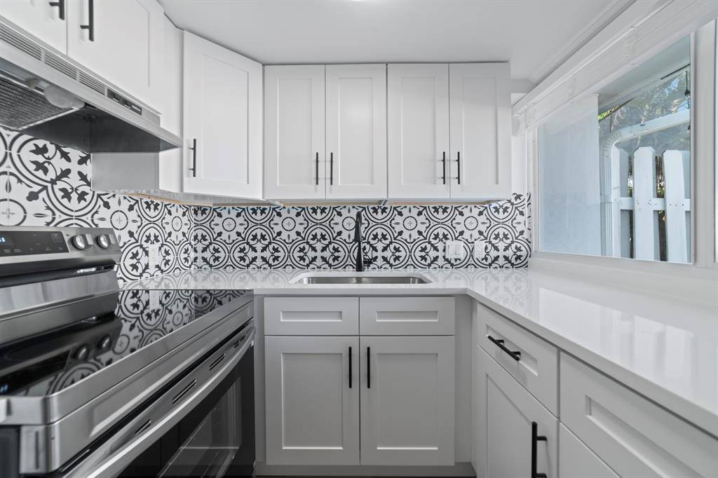 Fort Lauderdale, FL 33308,1951 NE 51st Street #1