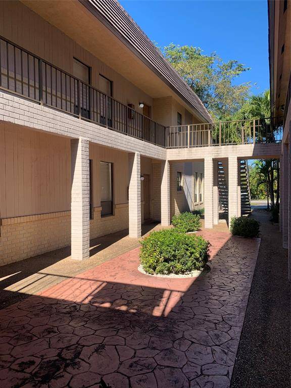 Coral Springs, FL 33065,9630 NW 35 street #4B