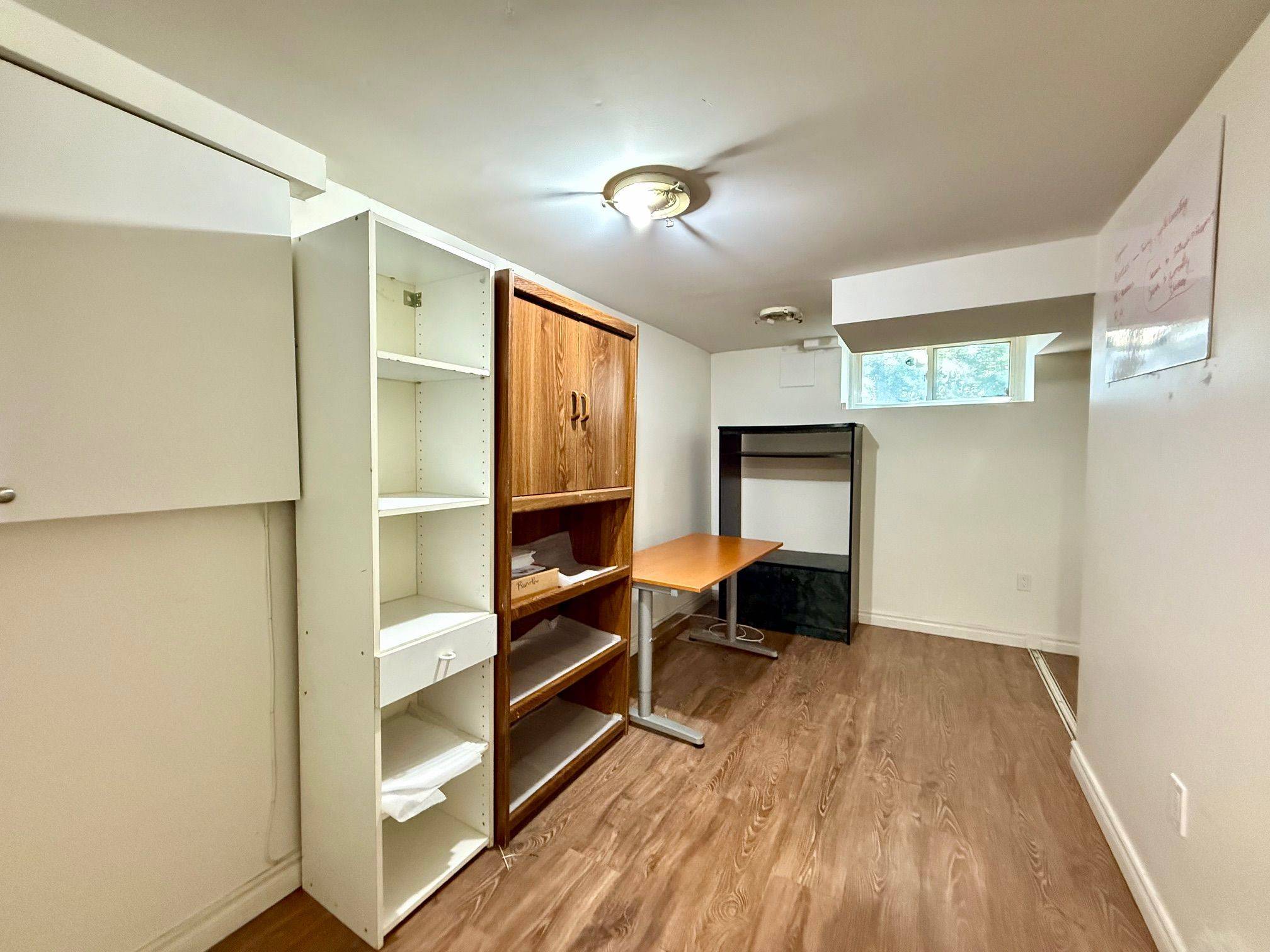 Richmond Hill, ON L4C 1E6,402 Fernleigh CIR S