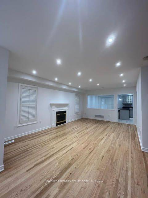 Vaughan, ON L4H 1M9,38 Stone Palace WAY