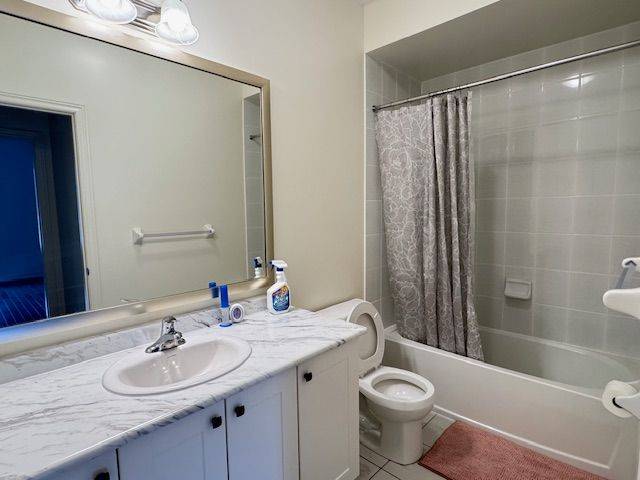 Richmond Hill, ON L4C 5G9,9440 Bayview AVE