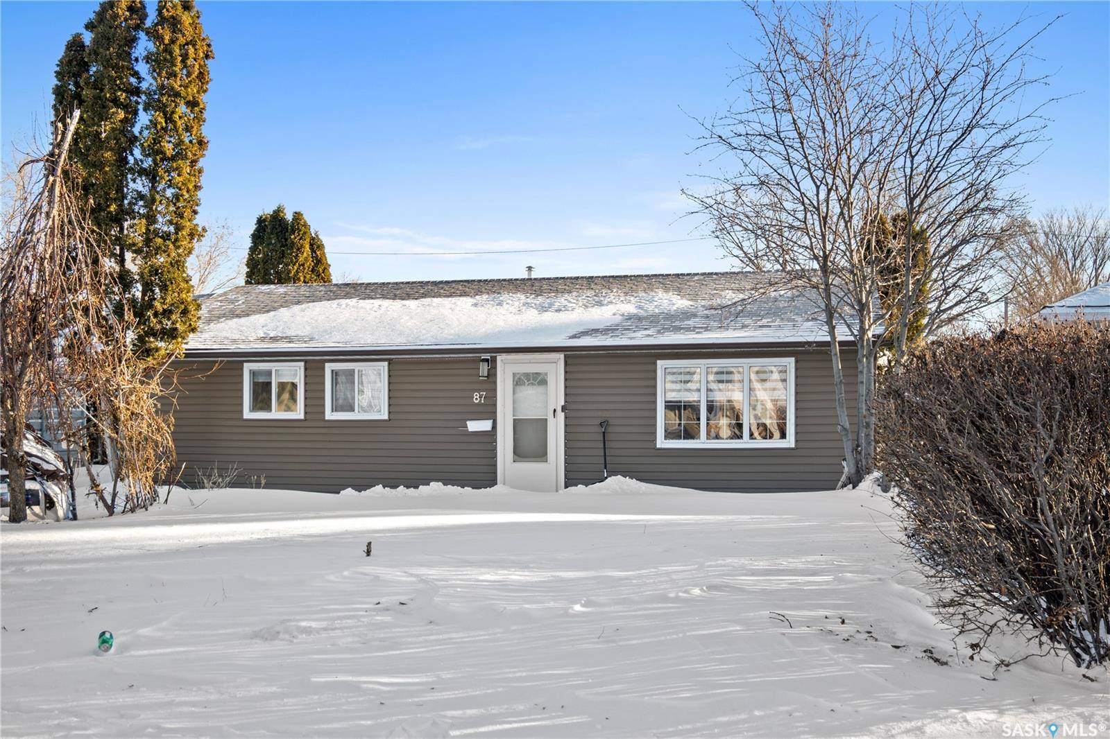 Regina, SK S4R 3R1,87 Robinson CRESCENT
